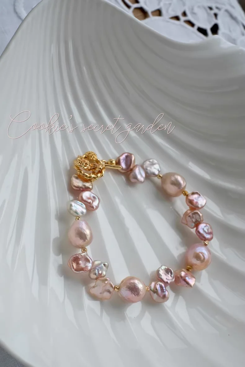 【Monet Garden Collection】 Handmade Peach Oolong Baroque Pearl Bracelet
