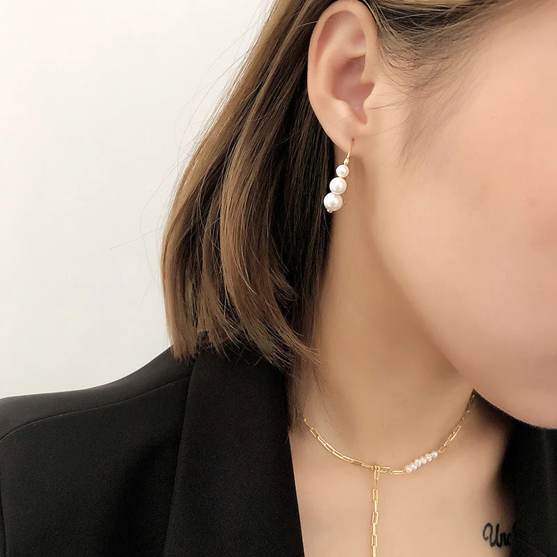 Geometric Pearl Hoop Earrings