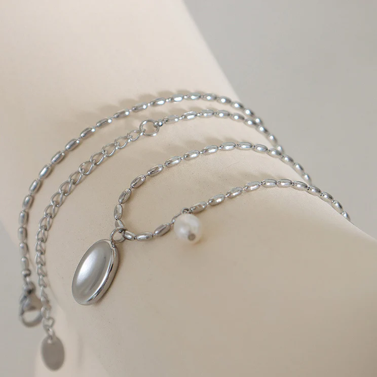 Freshwater Pearl Charm Oval Pendant Necklace
