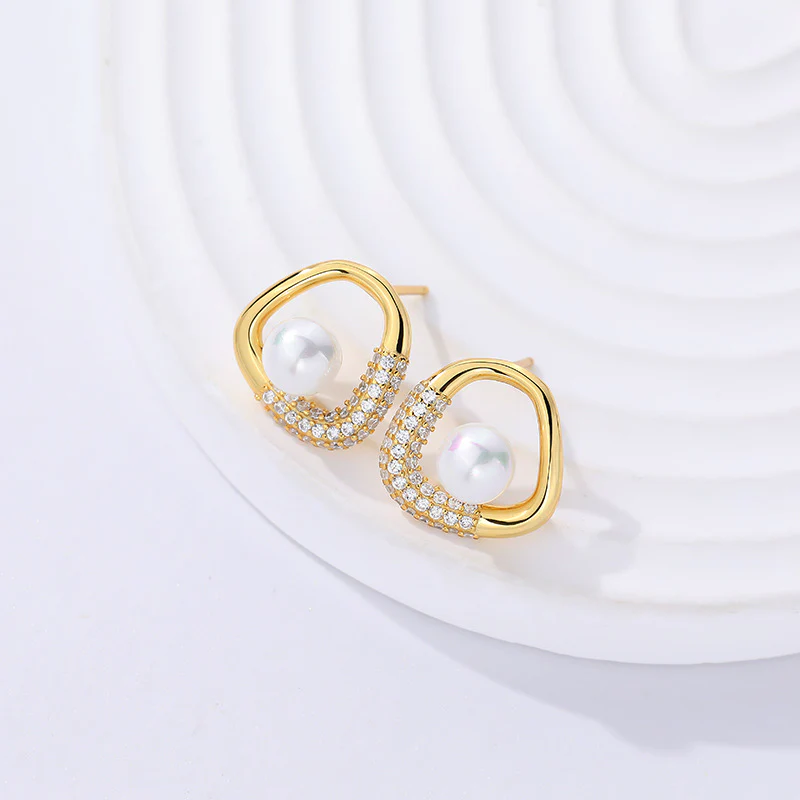 Pearl And Zircon Earrings
