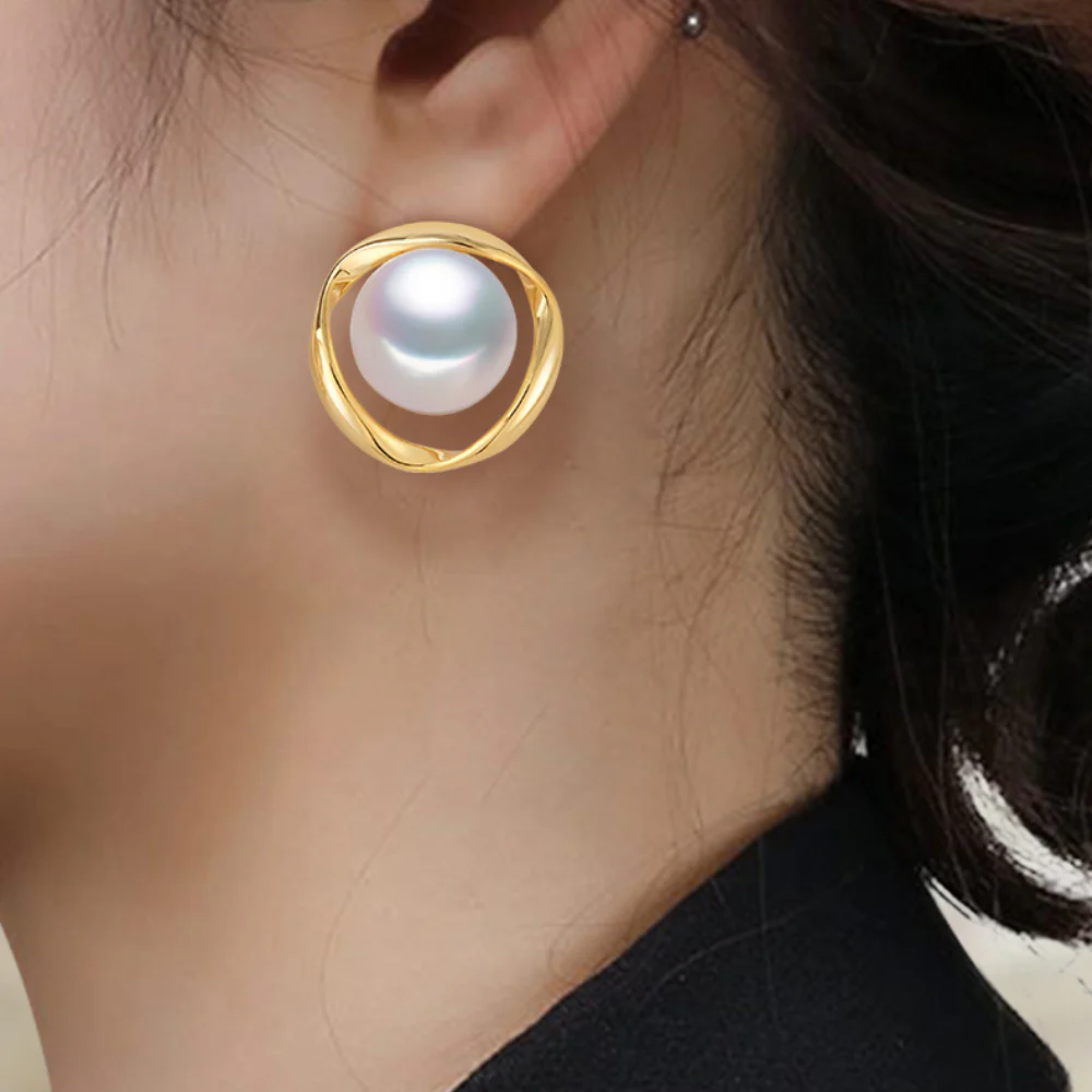 Vintage Big Pearl Stud Earrings