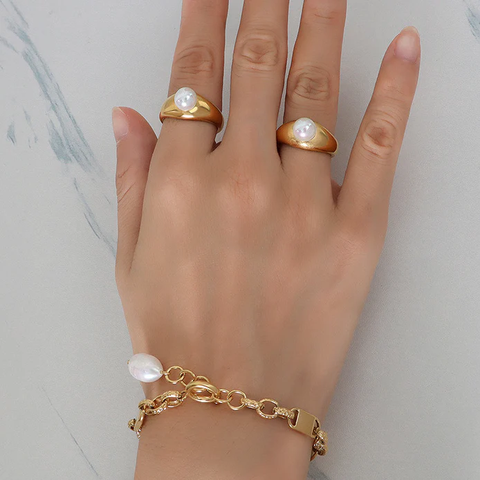 Thick Wide Pearl Ring