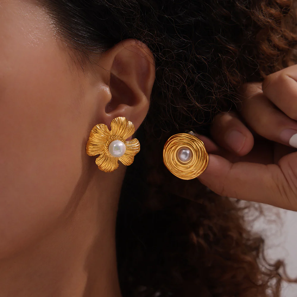 Twined and Flower Pearl Earrings