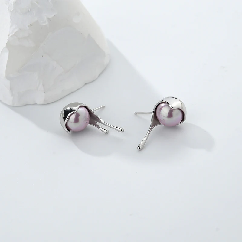 Lava Style Pearl Earrings