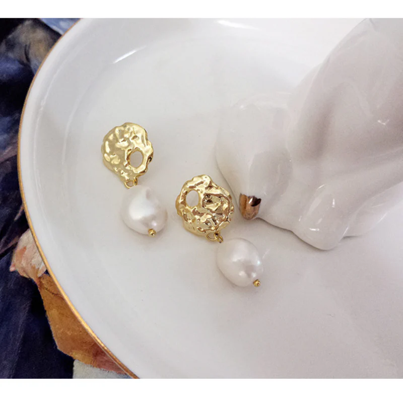 Baroque Pearl Dangle Earrings