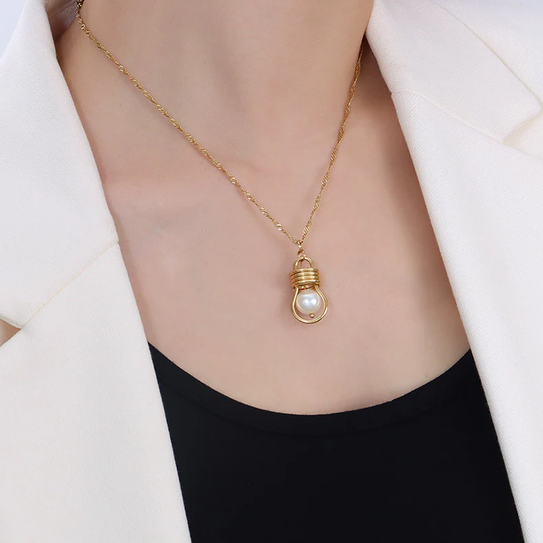 Creative Pearl Bulb Pendant Necklace