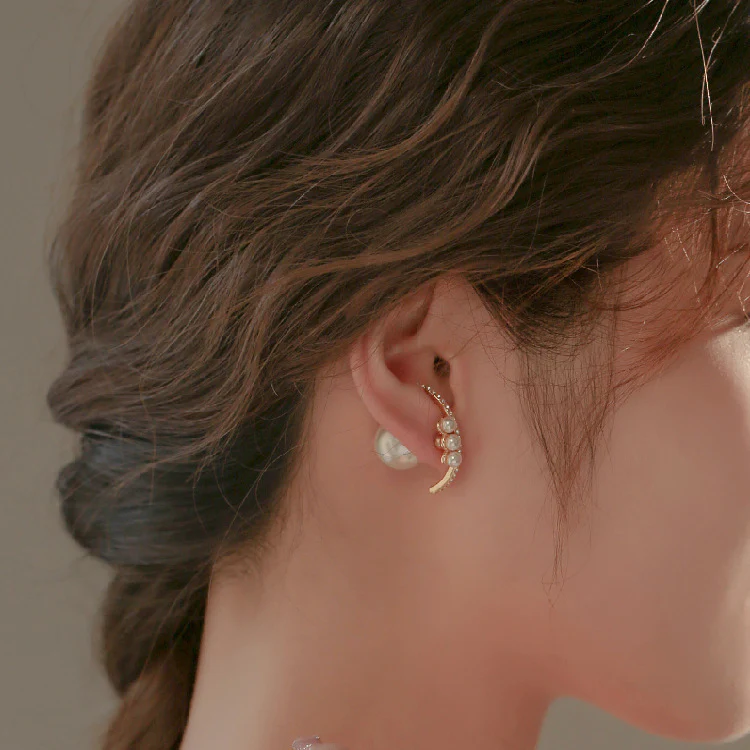 CD Pearl Back Earrings | Best Replica Jewelry™