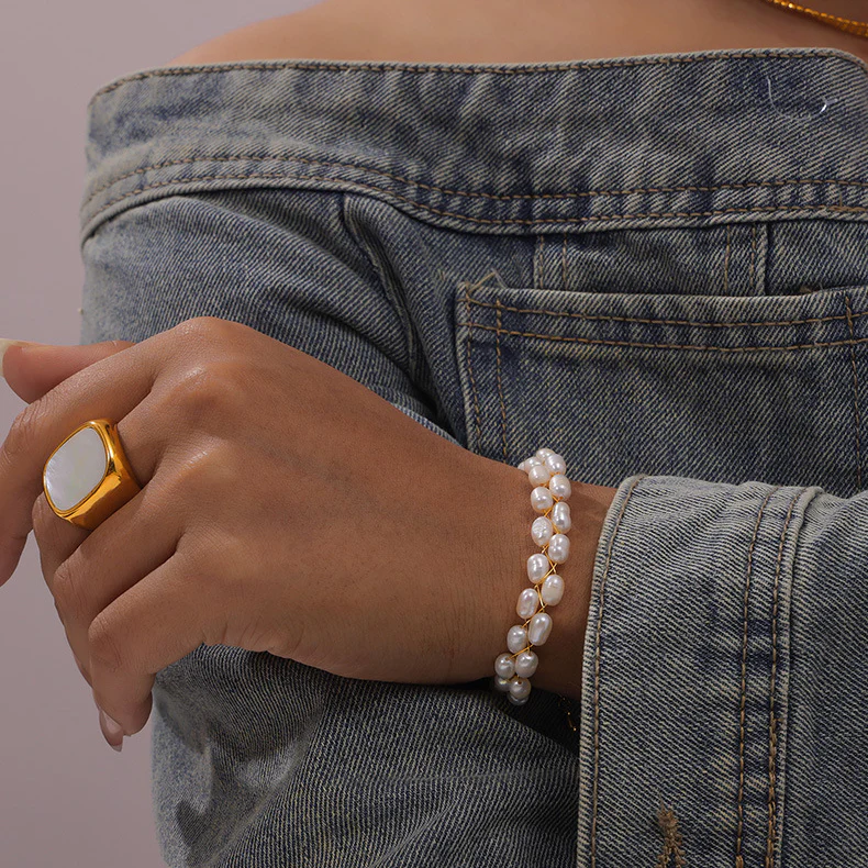 Tassel Bow Pendant Choker Necklace and Woven Bracelet Set