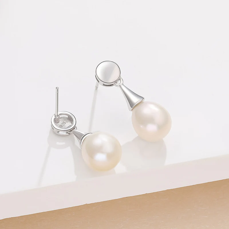 Classic Princess Style Teardrop Pearl Earrings