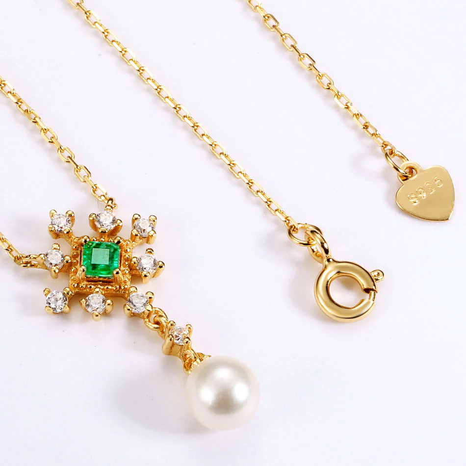 Natural Emerald Pendant Necklace