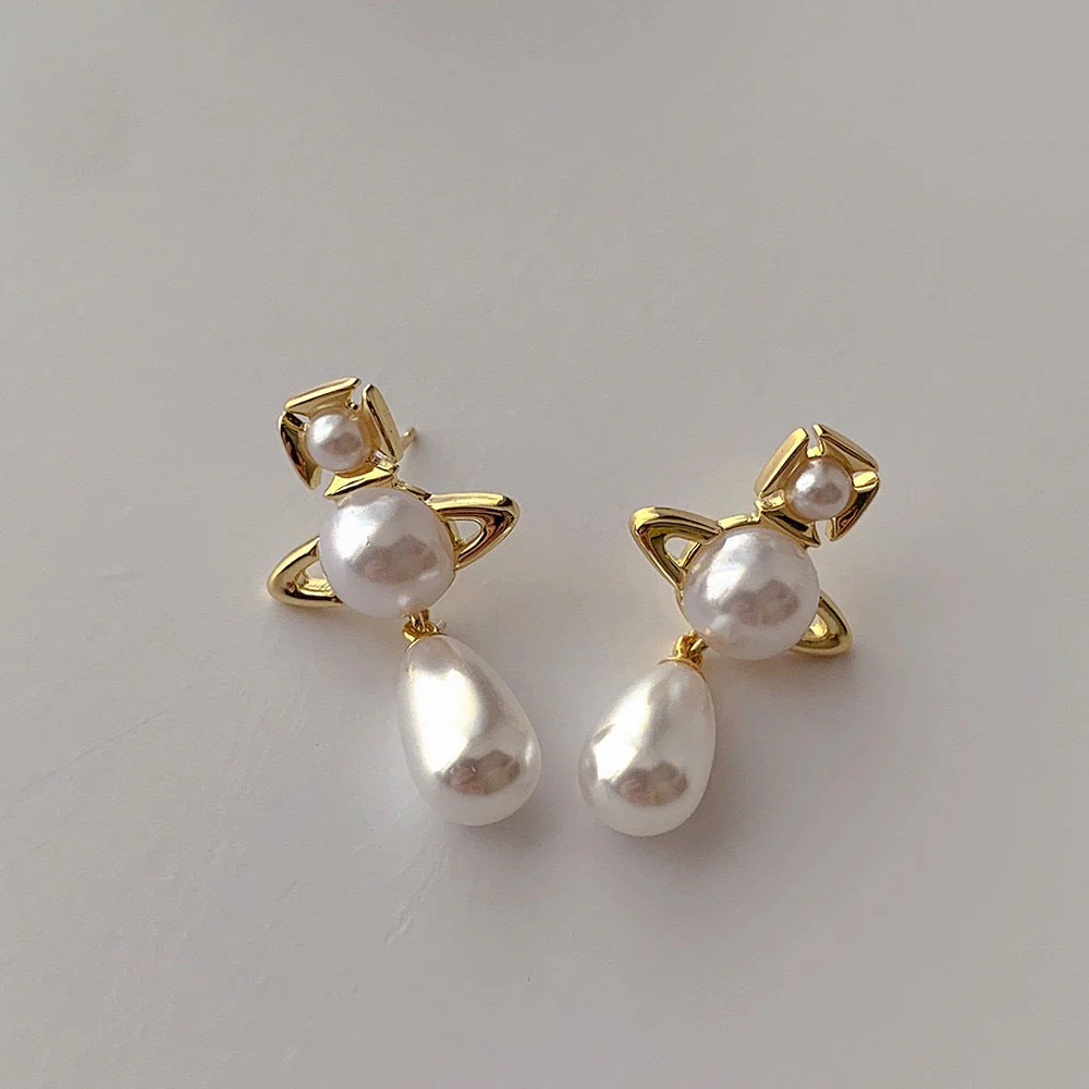 VIVI Teardrop Pearl Saturn Earrings | Best Replica Jewelry™