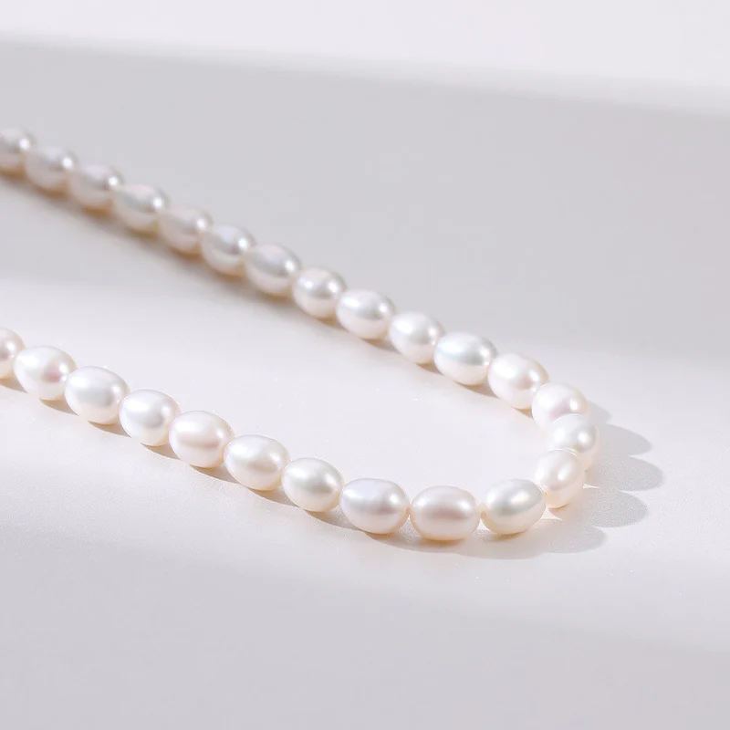 Classic Freshwater Pearl Beaded Necklace