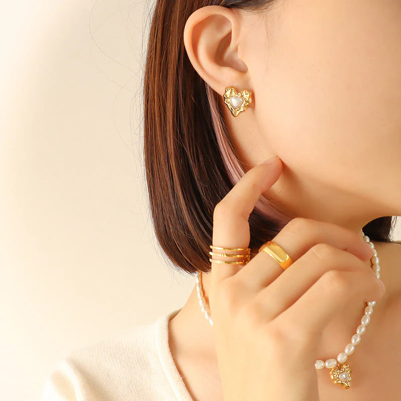 Heart Pearl Necklace and Earring Set