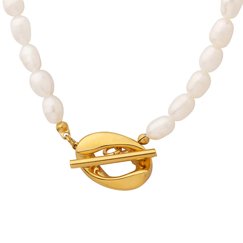 Oval OT Clasp Pendant Freshwater Pearl Necklace
