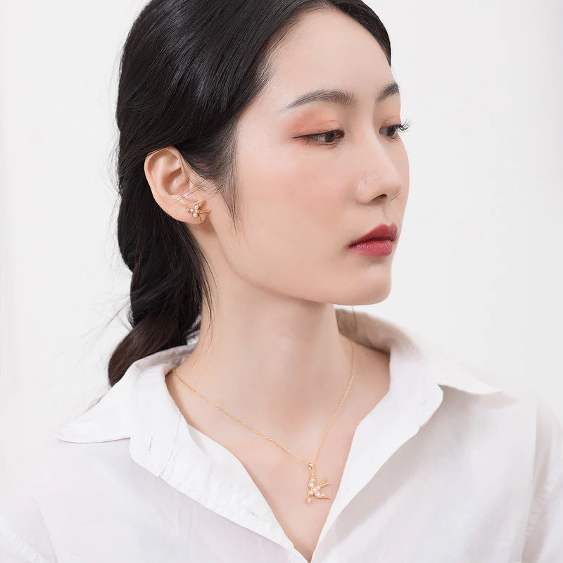 Peace Dove With Pearl Pendant