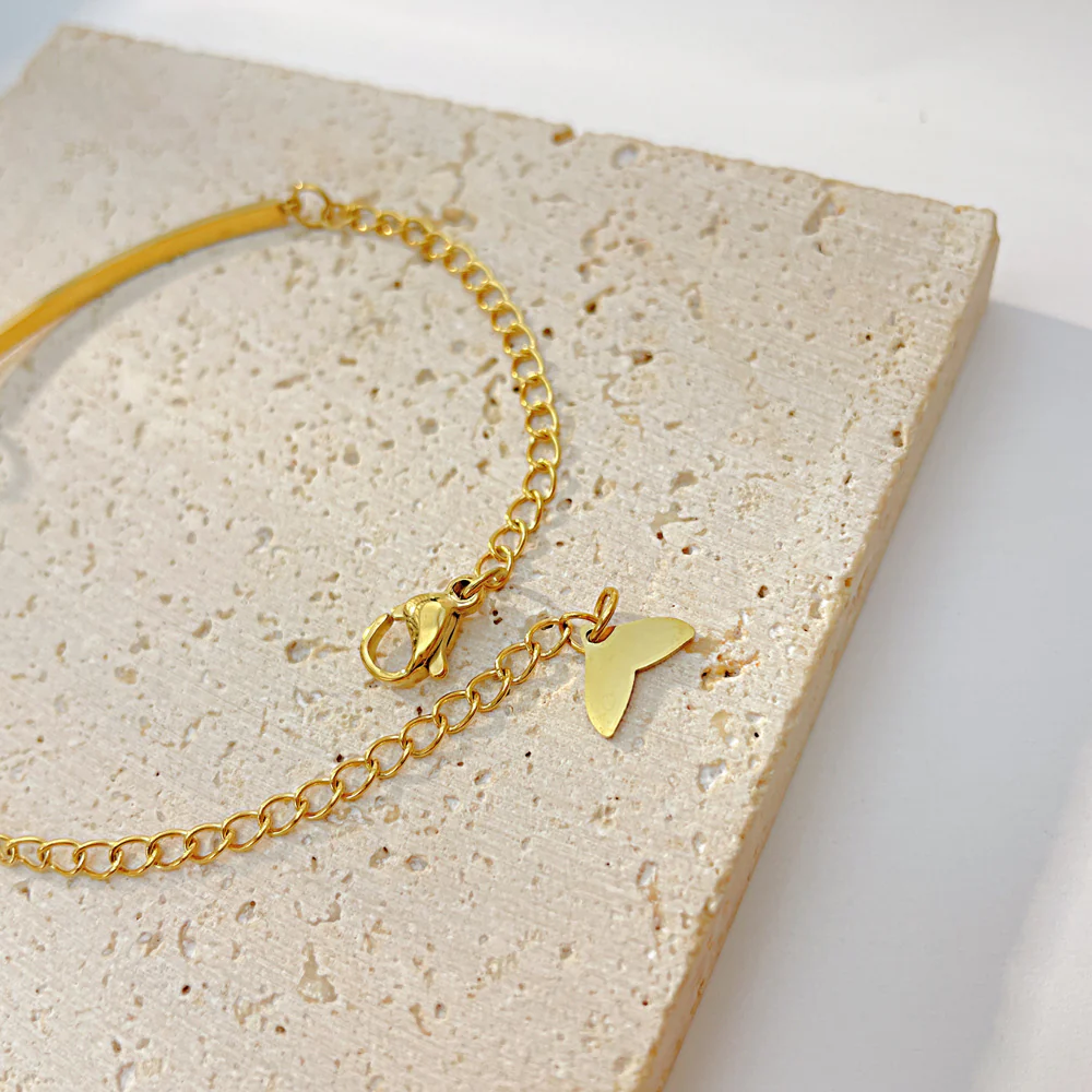 Mermaid Tail and Pearl Bracelet