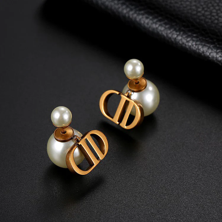 CD Pearl Earrings | Best Replica Jewelry™