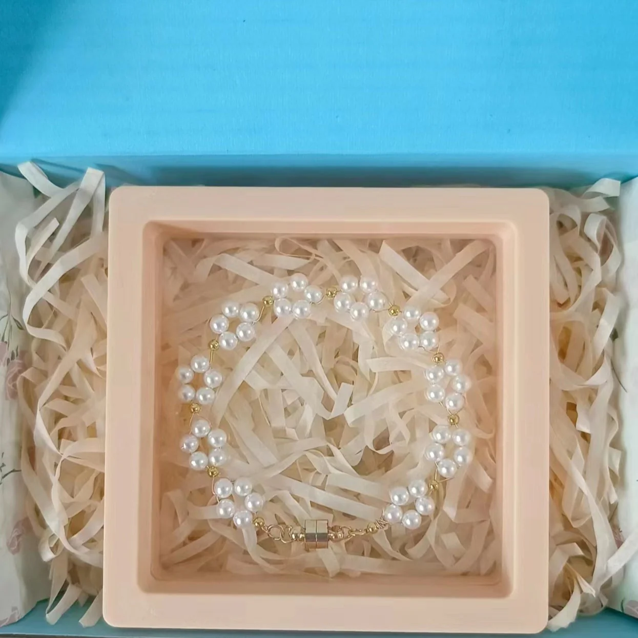 Handmade Flower Pearl Bracelet