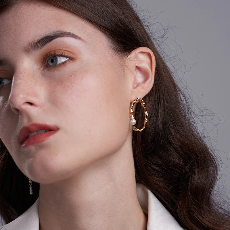 Geometric Asymmetric Pearl Earrings