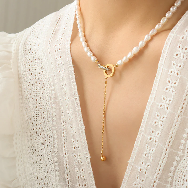 Two Rings Buckle Drop Pendant Freshwater Pearl Y Necklace