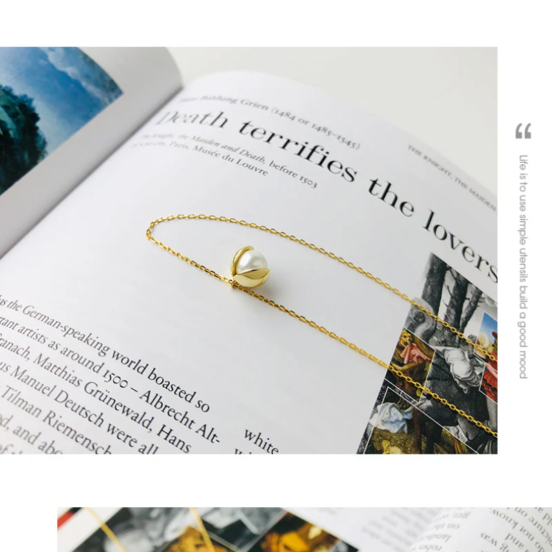 Single Pearl Pendant Gold Necklace