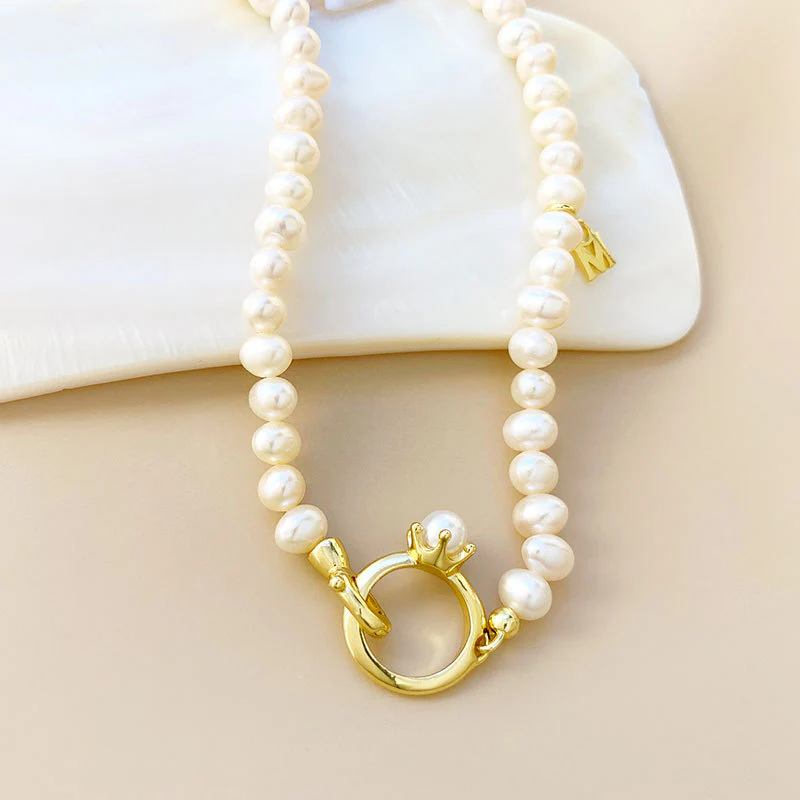 Crown Pendant Freshwater Pearl Necklace