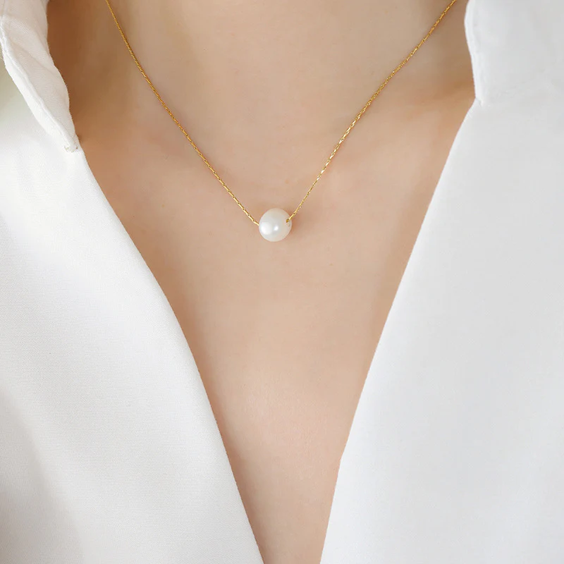 Single Freshwater Pearl Pendant Necklace