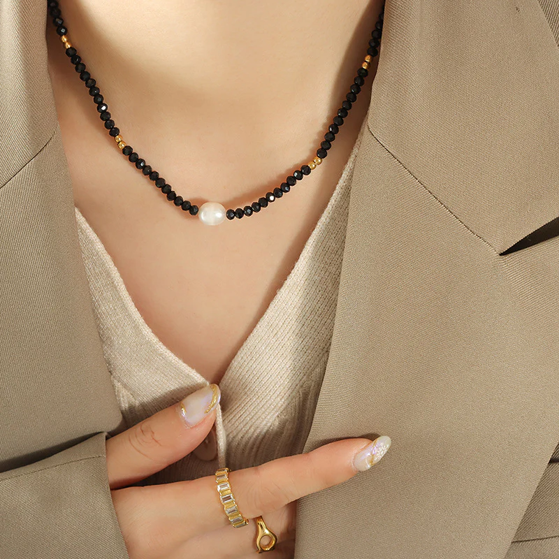 Black Glass Beads Freshwater Pearl Necklace