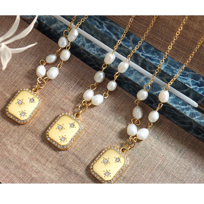 Square Star Pendant Freshwater Pearl Necklace