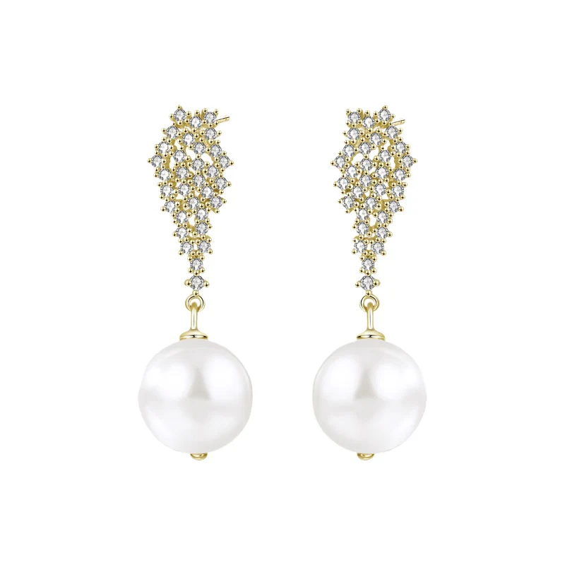 Elegant Pearl Dangle Earrings