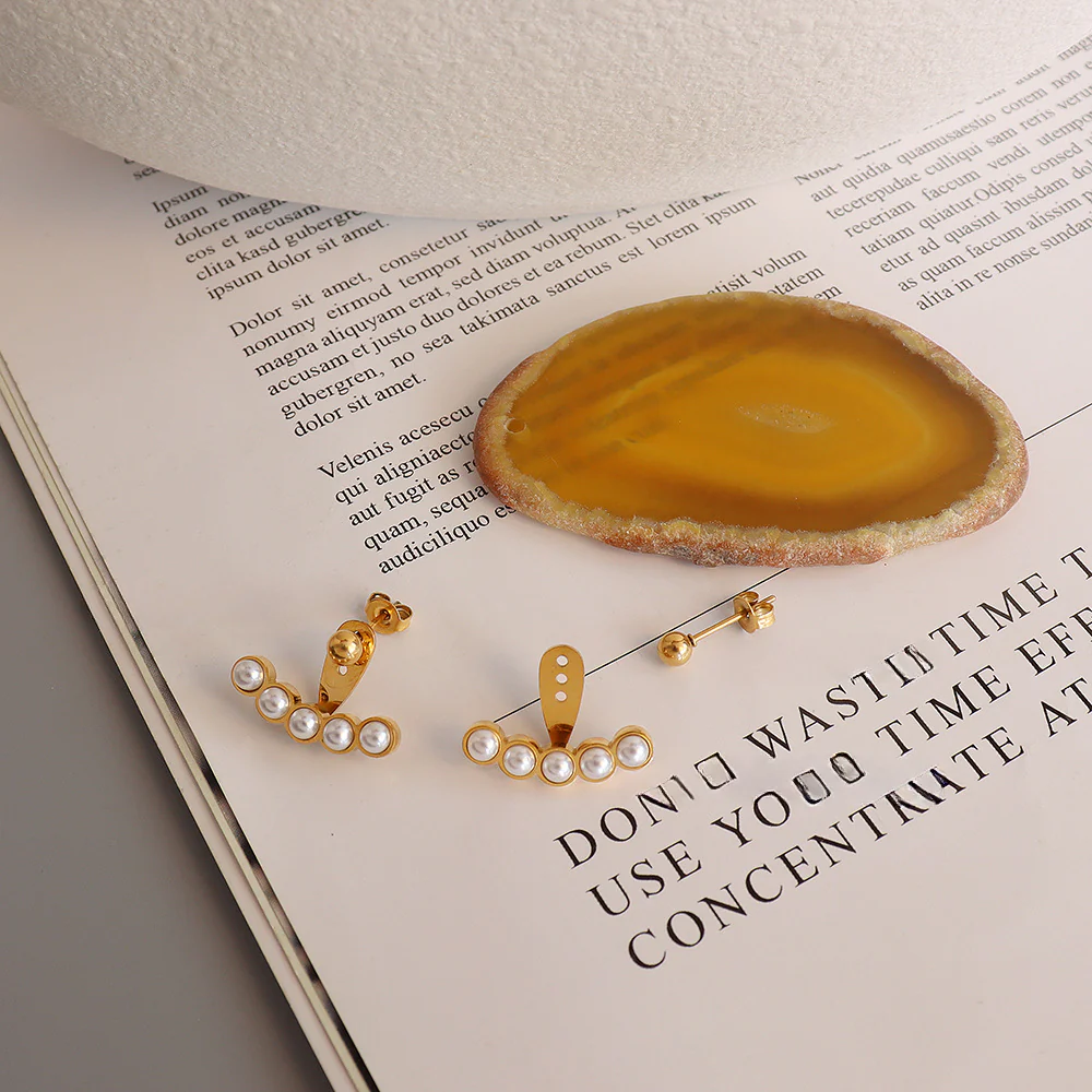 Two Wear Ways Fan Pearl Stud Earrings