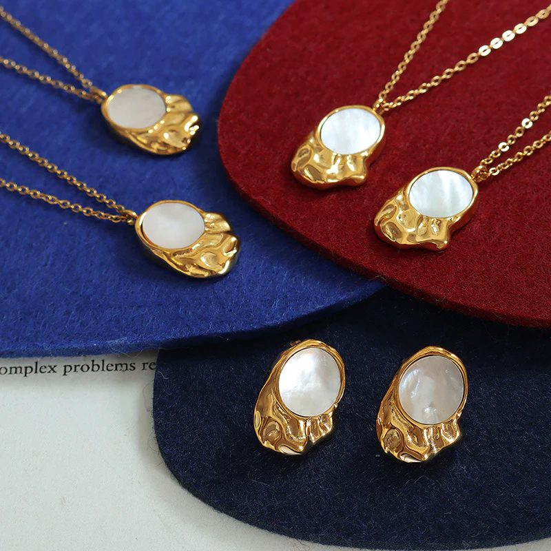 Irregular Mother of Pearl Pendant Necklace and Earring Set