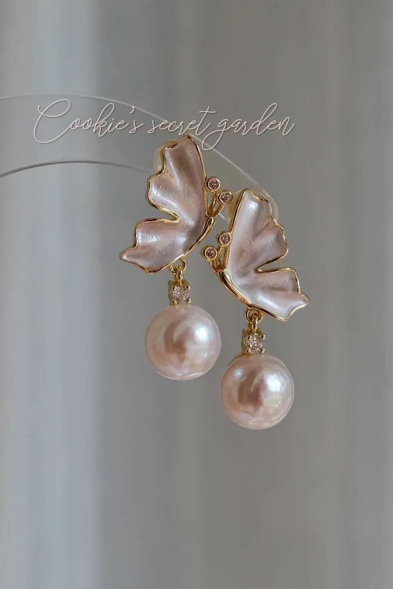 【Monet Garden Collection】 Handmade Butterfly Baroque Pearl Earrings