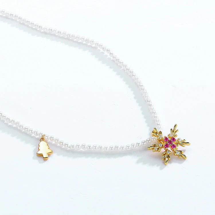 Snowflake Tiny Pearl Necklace