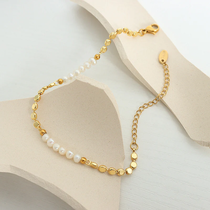 Flat Gold Beads and Freshwater Pearl Bracelet