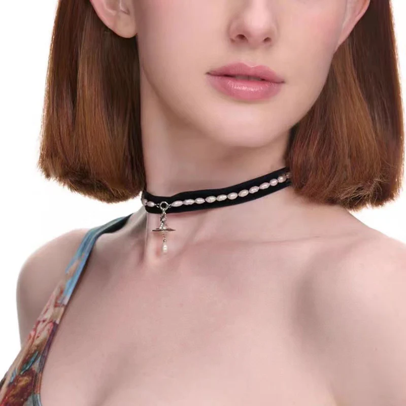 VIVI Ribbon Saturn with Teardrop Pearl Pendant Necklace | Best Replica Jewelry™