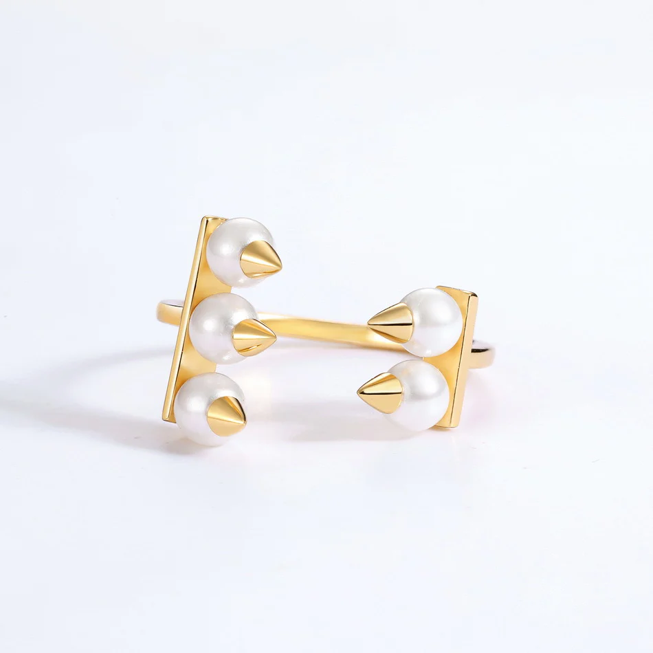 Cat Paw Rivet Ring Pearl Ring