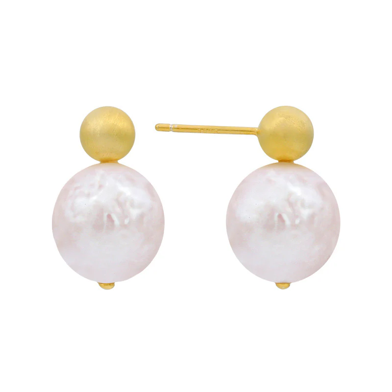 Chic Minimalist Pearl Stud Earrings