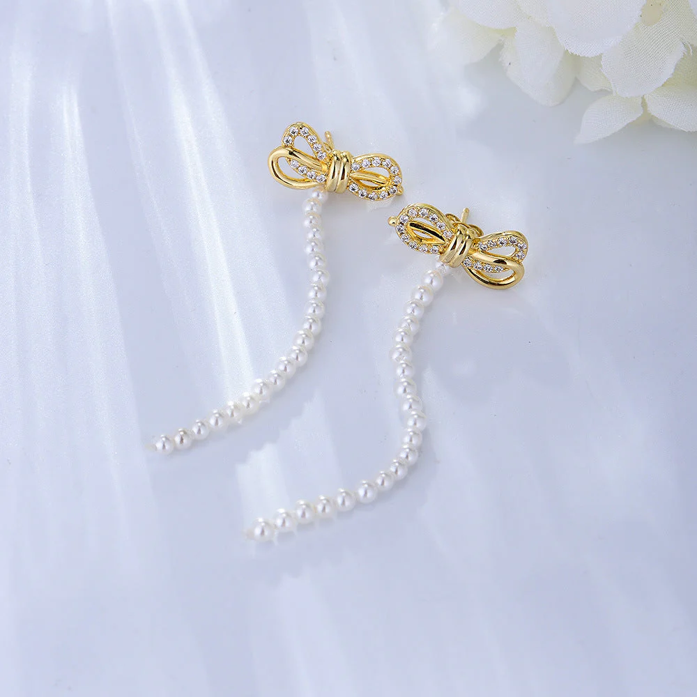 Zircon Bow And Pearl Earrings