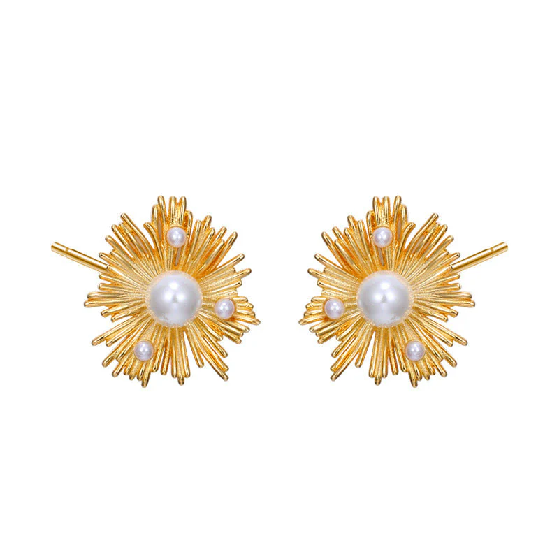 Novelty Stud Earrings With Pearls