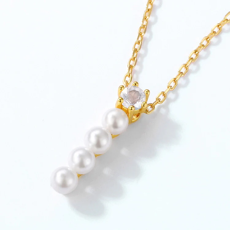 Vertical Pearl Pendant Necklace