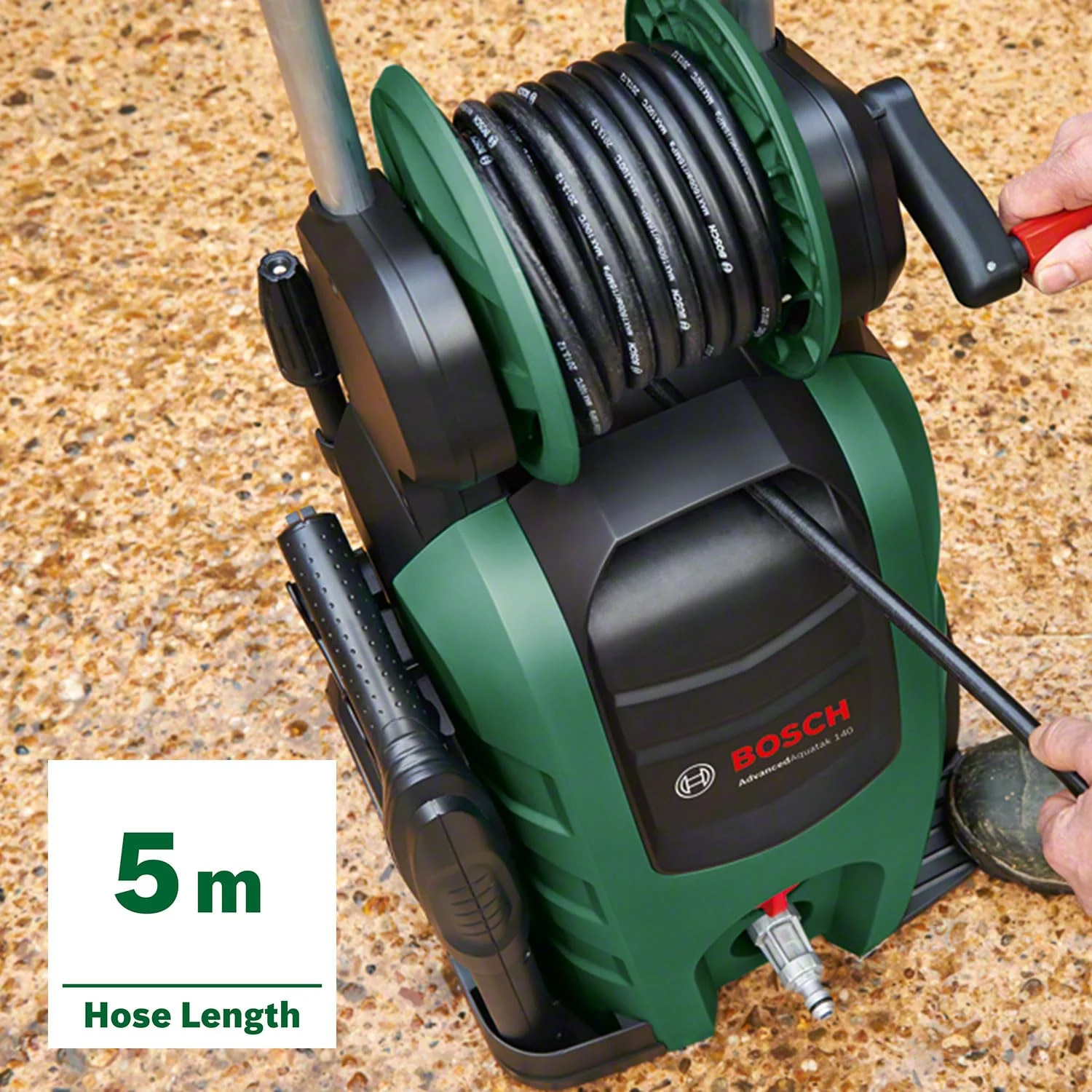 Bosch AdvancedAquatak 140 Hochdruckreiniger, 2100 W, 140 bar, 450 l/h, vielseitig, Zubehör & Aufbewahrungsfach inklusive