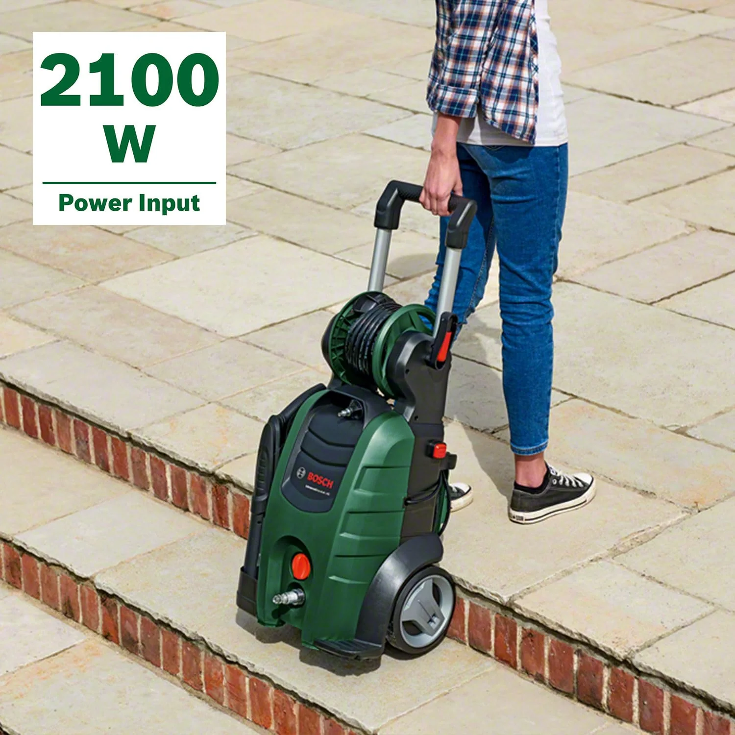 Bosch AdvancedAquatak 140 Hochdruckreiniger, 2100 W, 140 bar, 450 l/h, vielseitig, Zubehör & Aufbewahrungsfach inklusive