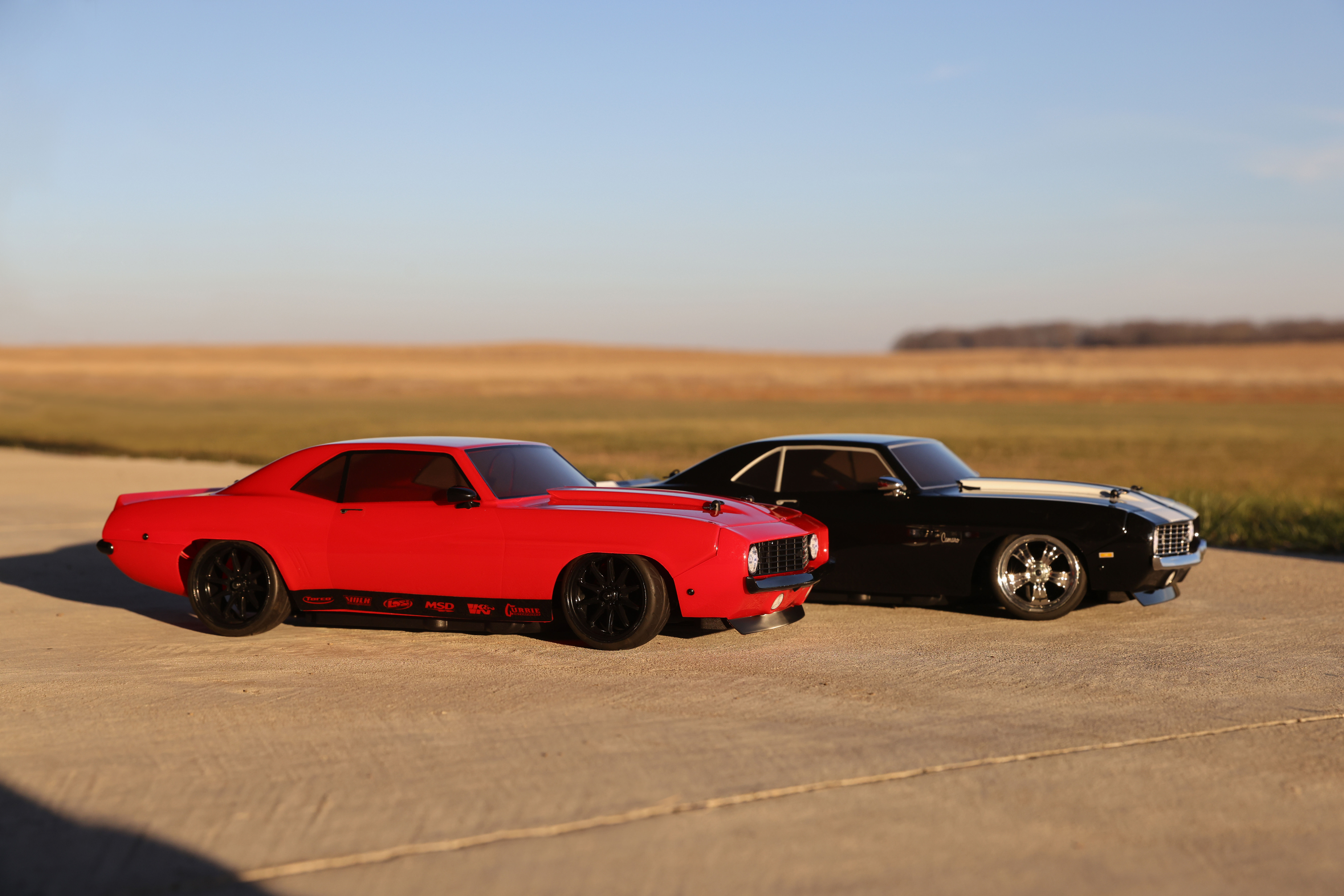 Losi 1/10 Chevy Camaro V100 2S AWD RTR Brushed