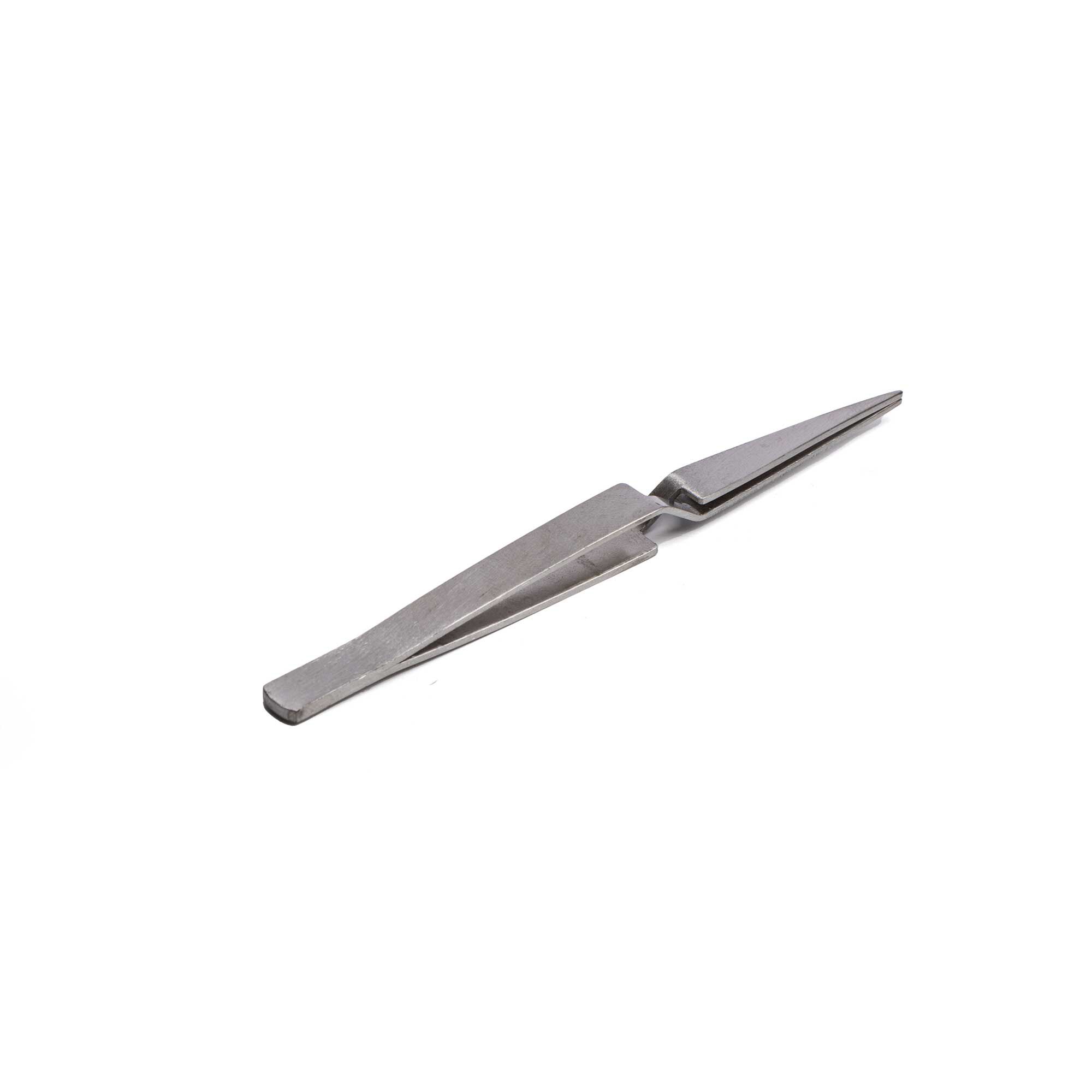 Hobby Essentials 4.7" Straight Cross-Lock Tweezer