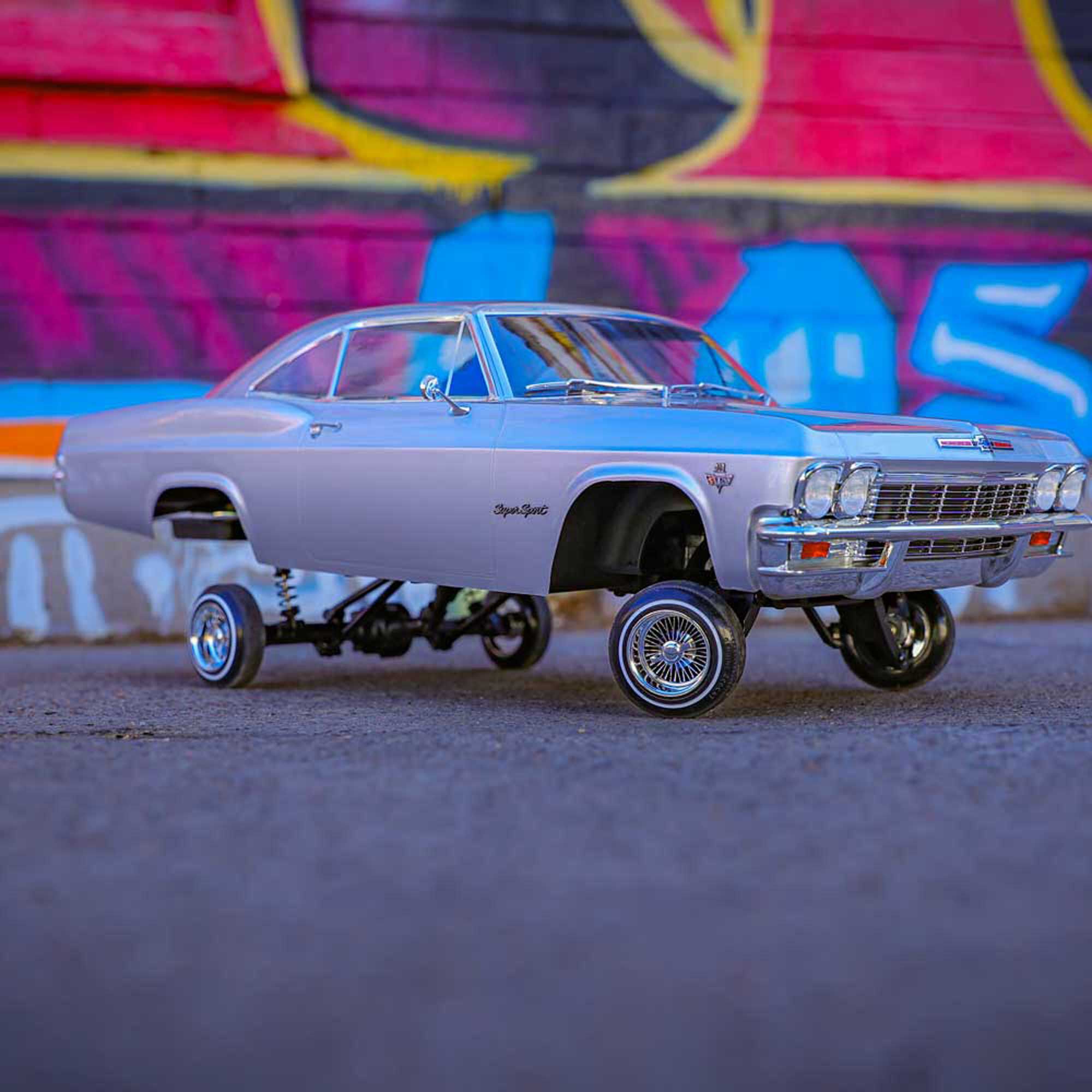 Redcat Racing 1/10 SixtyFive Chevy Impala SS 2WD Hopping Lowrider RTR, Silver