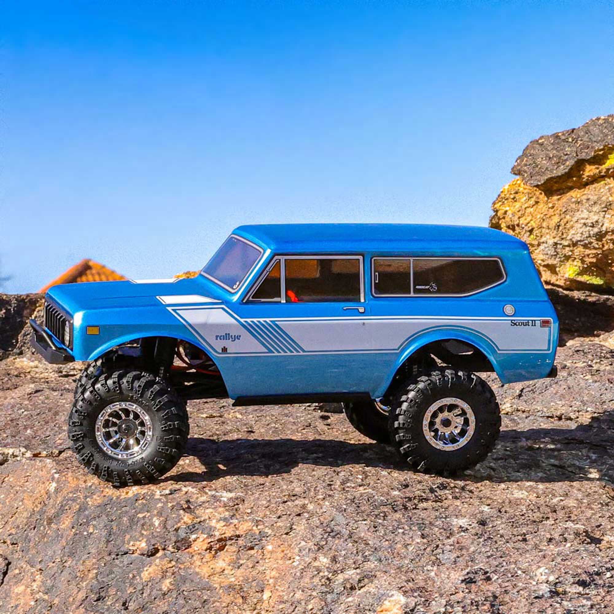 Redcat Racing 1/18 Ascent-18 International Scout II 4x4 Rock Crawler RTR, Blue