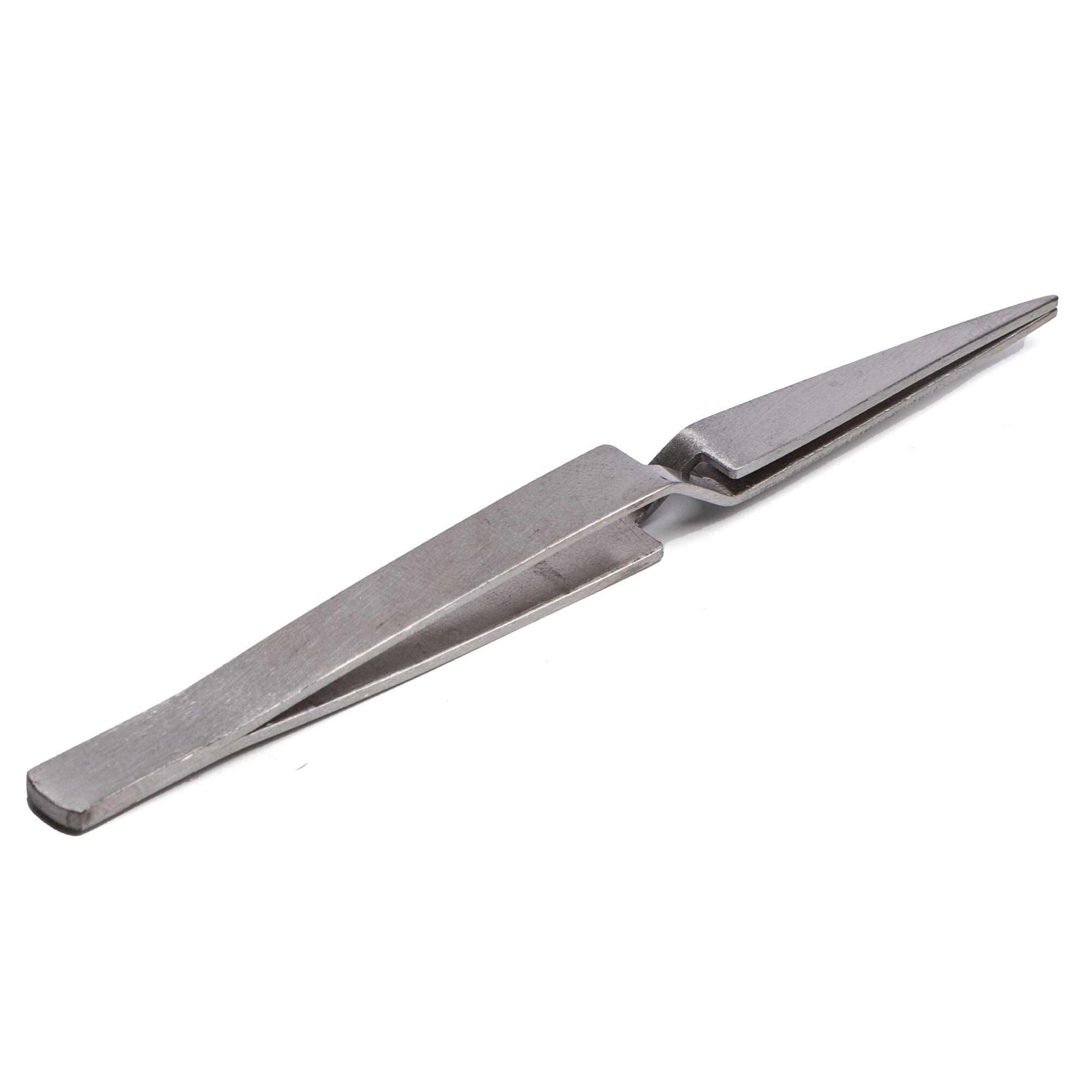 Hobby Essentials 4.7" Straight Cross-Lock Tweezer