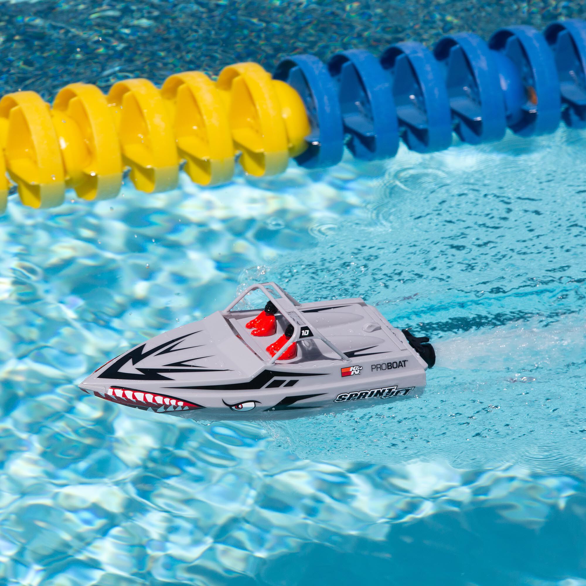 Pro Boat Sprintjet 9" Self-Righting Deep-V Jet Boat Brushed RTR, Silver