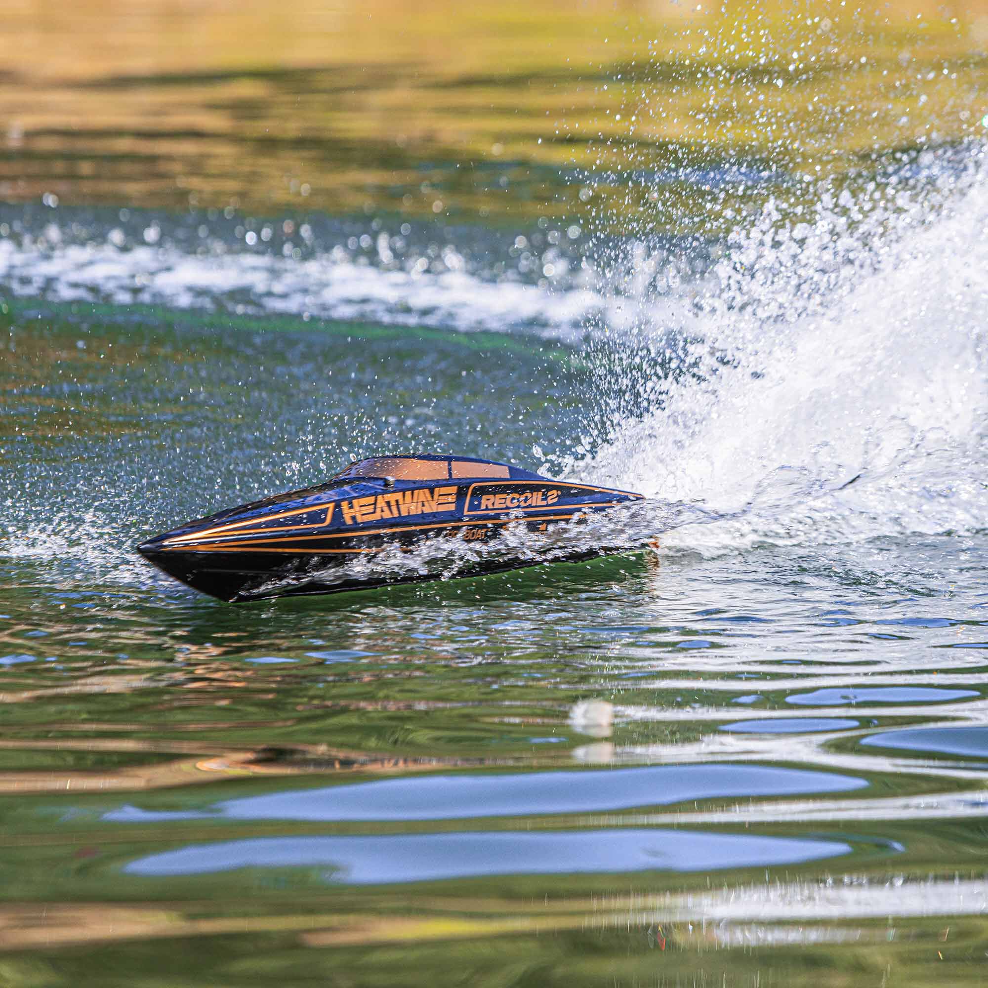 Pro Boat Recoil 2 V2 26" Self-Righting Brushless Deep-V RTR, Heat Wave Visual